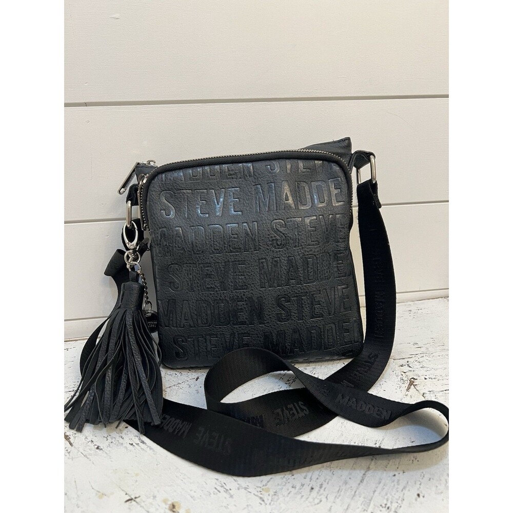 Steve Madden Black Embossed Logo Crossbody Bag Adjustable Strap Zip Purse